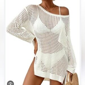 Elegant White Knit Swim Coverup